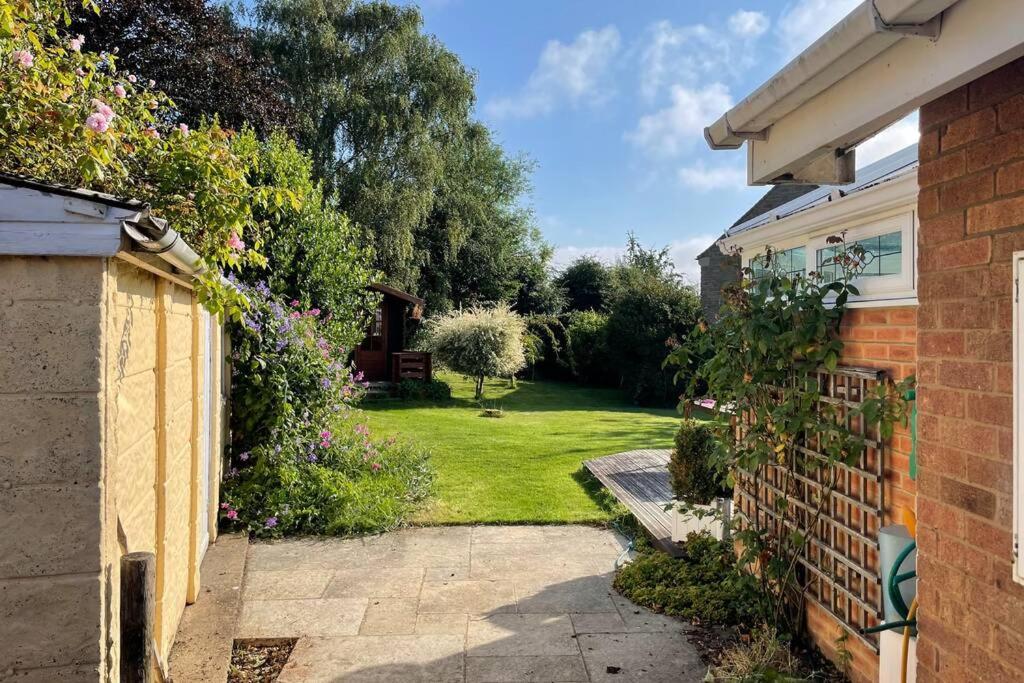 3 Bed Bungalow In Winchcombe, Cotswolds,Gloucester Экстерьер фото
